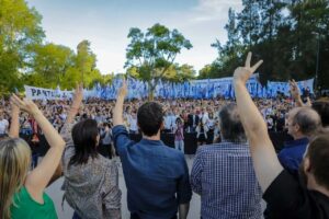 FkJJ9-SXEAI80lLccccccccccccccccccccc