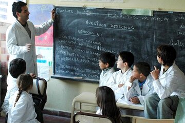 808636-docentes-20bonaerenses-20escalas