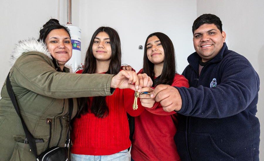 66b0c4ec33649_Barrio Lindo111