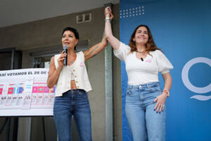 MAYRA Y JIMENA LÓPEZ RECORRIERON EL CENTRO TERRITORIAL DE POLÍTICAS DE GÉNERO Y DIVERSIDAD “ISABEL PALLAMAY” (1)