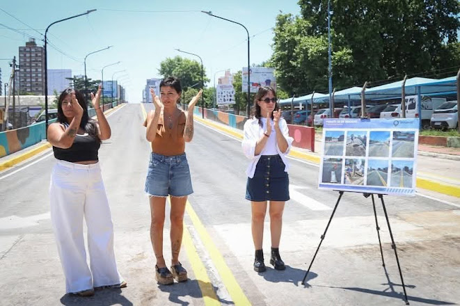 MAYRA Y EVA MIERI SUPERVISARON LA PUESTA EN FUNCIONAMIENTO DEL PUENTE 14 DE AGOSTO TRAS SER REFACCIONADO A NUEVO 1