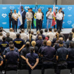 Julián Álvarez otorgó reconocimientos al personal policial en el marco del Día de la Policía de la Provincia