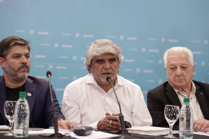 WhatsApp Image 2026-02-09 at 19.39.00